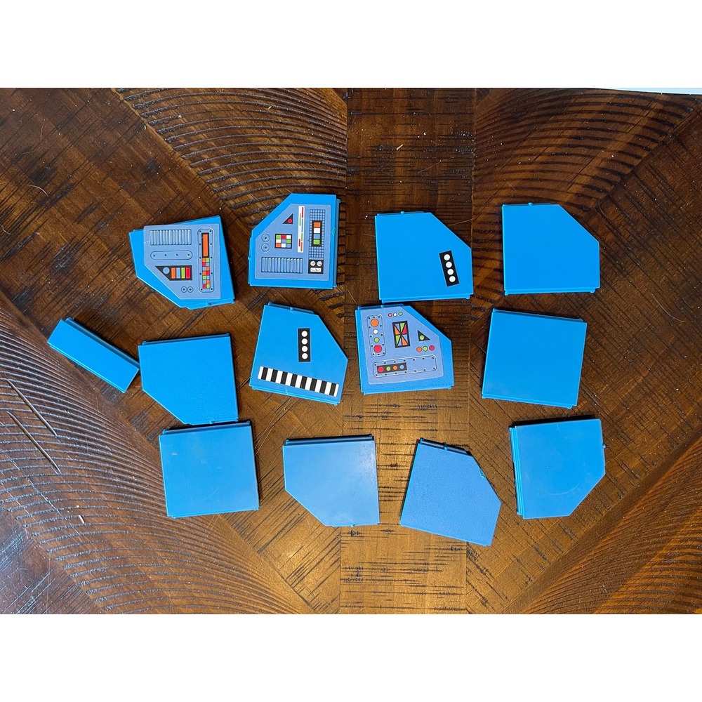 1980s Fisher Price Construx 578 blue flat panels parts replacement fp toys 2x2
